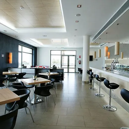 01 Loft Alenda Golf Apartment *
